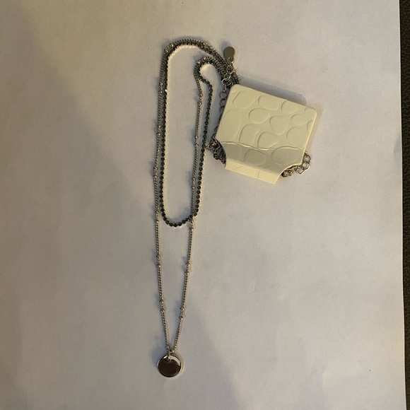 💥2/$13 g by Gennaro layered necklace - Picture 2 of 2